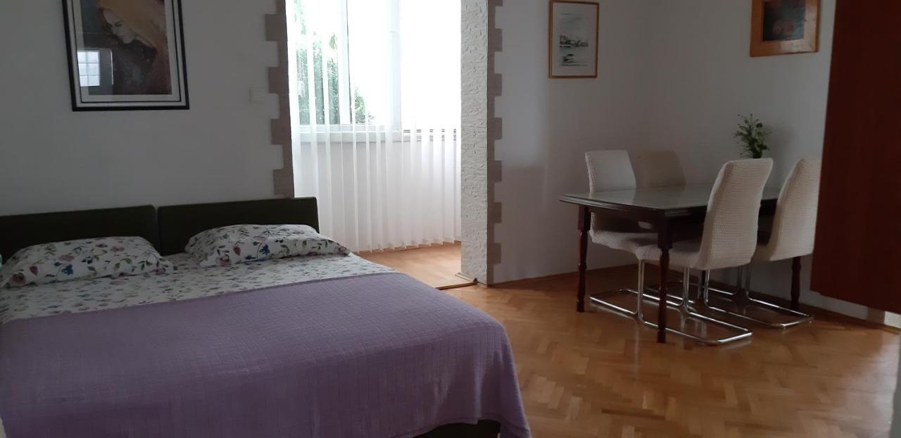 Rita Apartment